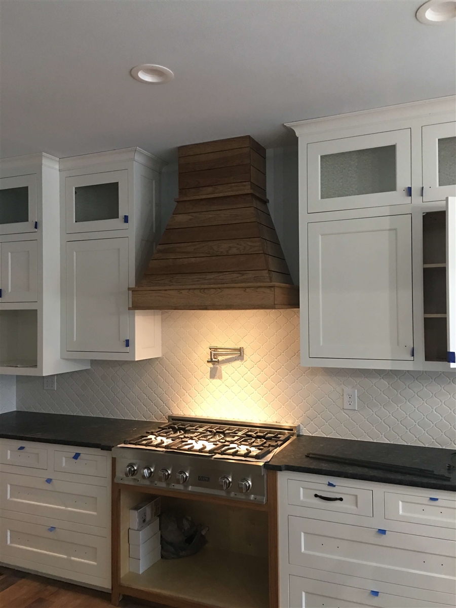 Castlewood Shiplap Wood Range Hood | Remodel Market