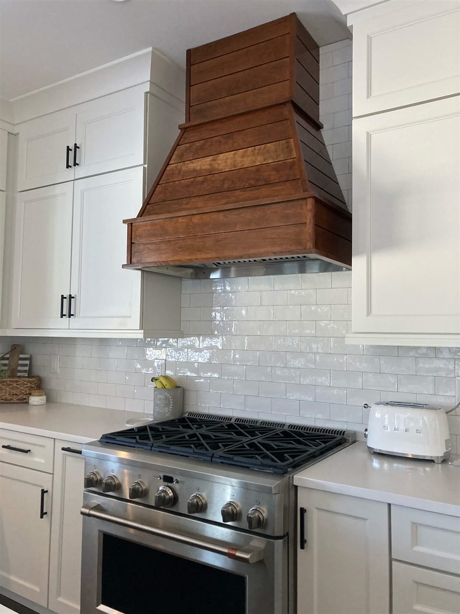 Castlewood Black Rustic Shiplap Wood Range Hood